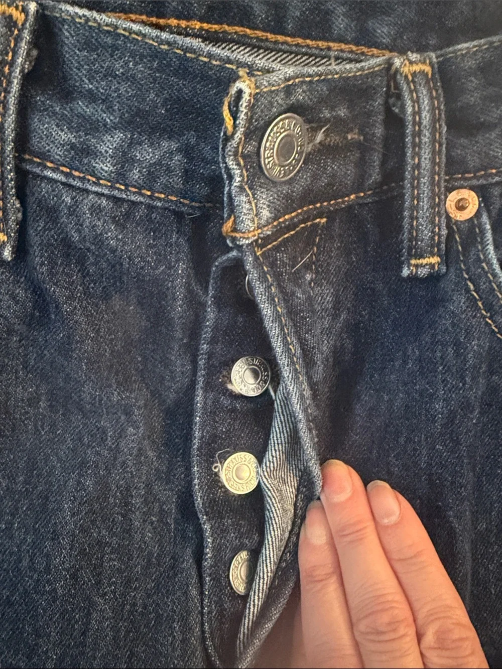 Levis classic straight